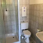 Einfache Monteurwohnung Mit Kostenlosem Parkplatz Apartment Uetze